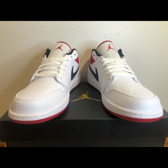 ⚠️SOLD⚠️ Jordan 1 Low “White/Gym Red” Sz 10.5 - Picture 2 of 8